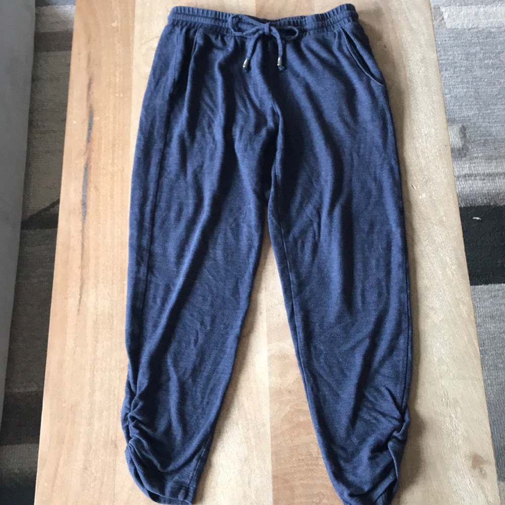 Splendid cropped joggers
